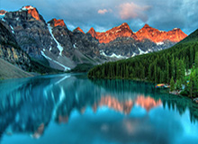 华体会官方网站-维特尔献歌告别法拉利 获赠巨型分站冠军纪念奖杯